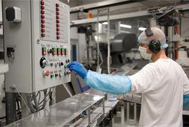 百年乳企荷蘭原罐 中國寶寶的首選，互聯網銷售的典范